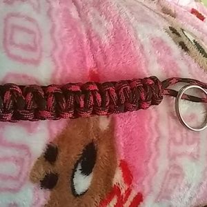 New Handmade Paracord keychain